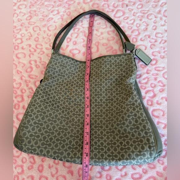 Coach Gray Signature Bag Phoebe Carryall
Shoulder Leather and Canvas - Picture 7 of 14